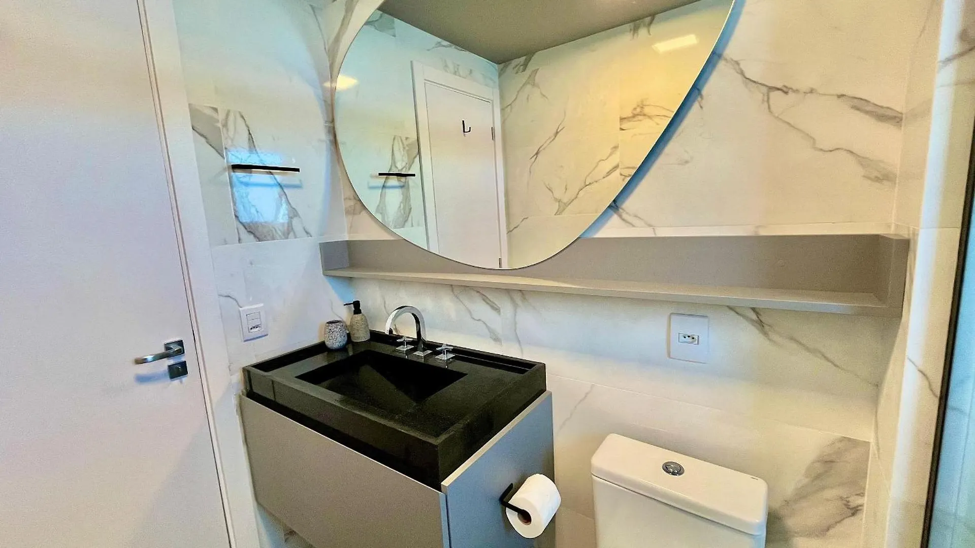 Liv - Apartamento 701 Porto Alegre 0*,